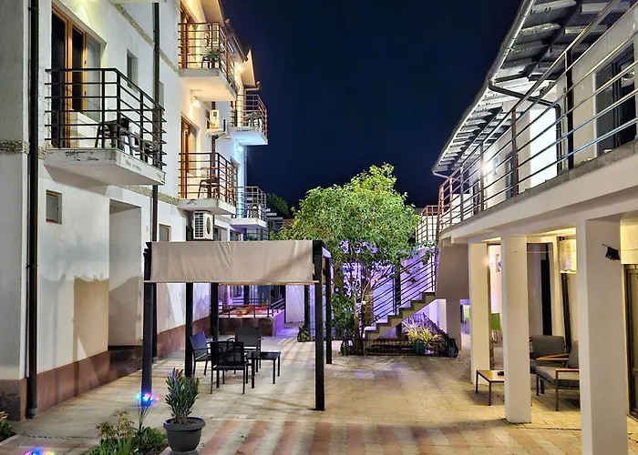 De Vie EstivalPensiune